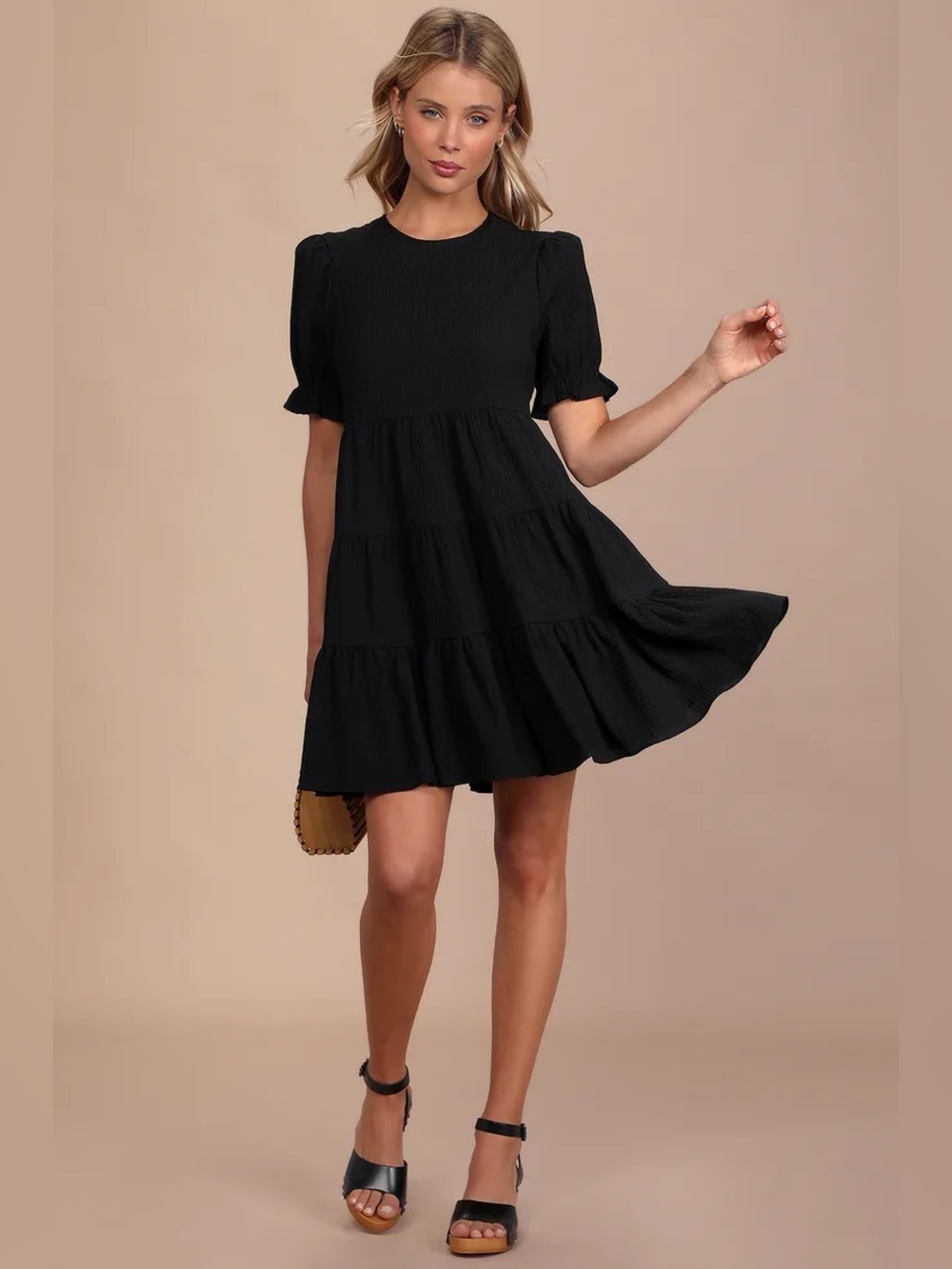 Lulus Black Tiered Babydoll Mini Dress M Puff Sleeve NWT Keyhole Back Ruffle
